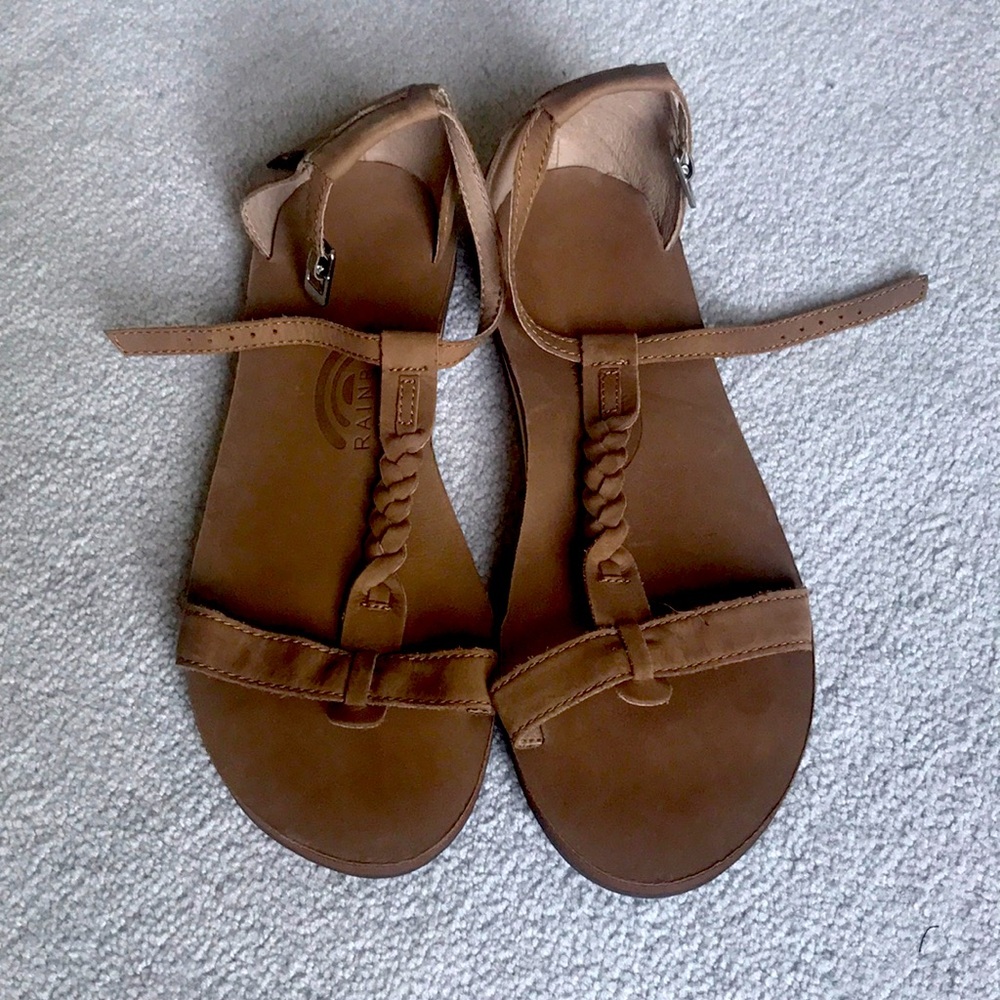 NWOT Rainbow Sandals size 10
